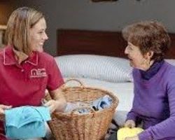 Crystal Meisner: When & How You Should You Consider A Professional Caregiver.